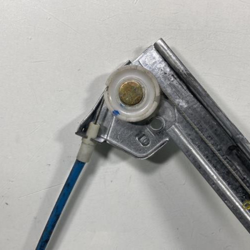 Leve vitre electrique avant gauche PEUGEOT 307 Photo n°8