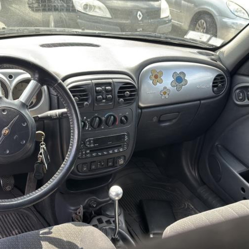 Aile avant gauche CHRYSLER PT CRUISER Photo n°17