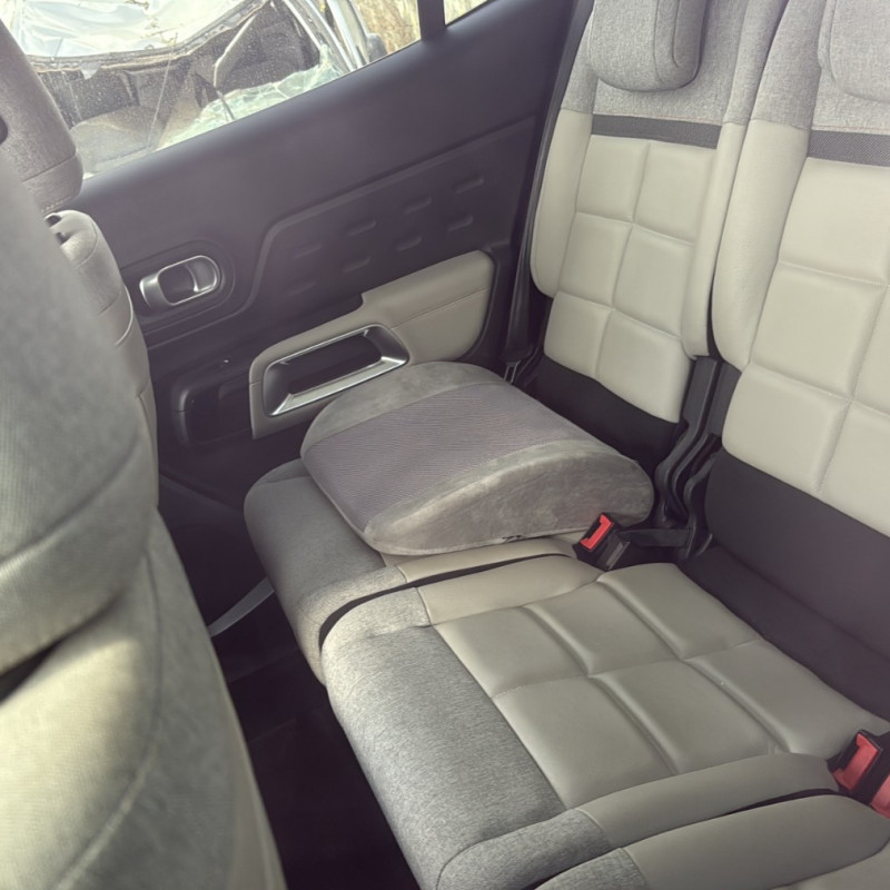 CITROEN C5 AIRCROSS PHASE 1 2.0 BLUE HDI - 16V TURBO Photo n°13