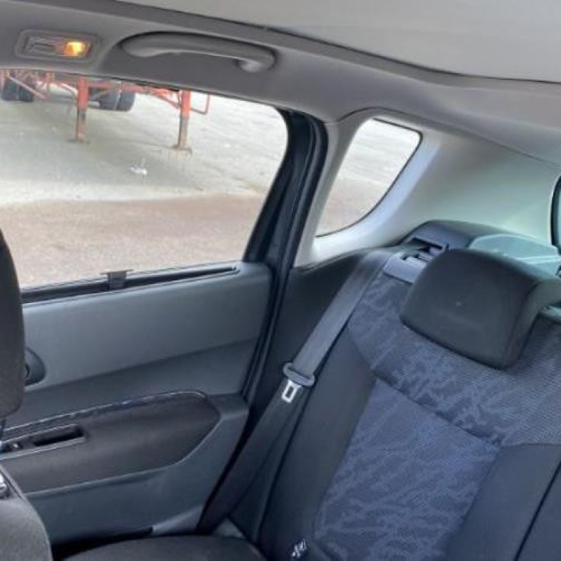 Avertisseur/Klaxon PEUGEOT 3008 1 Photo n°8