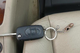 Bras essuie glace avant gauche AUDI A4 2