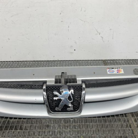 Calandre PEUGEOT PARTNER 1 Photo n°1