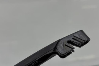 Bras essuie glace arriere TOYOTA YARIS 2