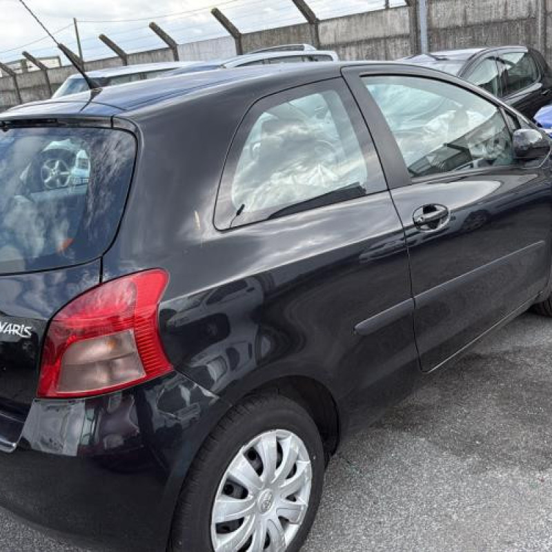 Bras essuie glace arriere TOYOTA YARIS 2 Photo n°19