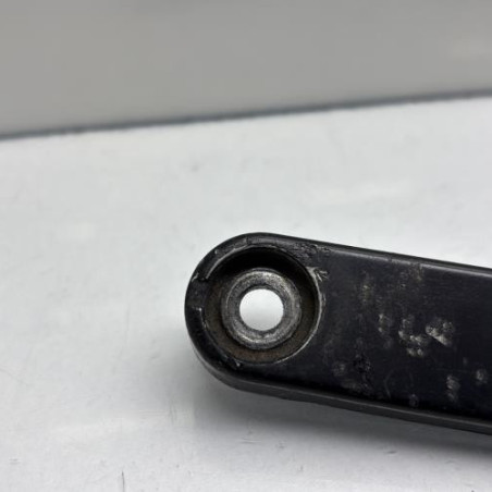 Bras essuie glace avant gauche VOLKSWAGEN POLO 4