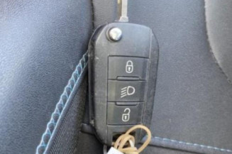 Bras essuie glace arriere PEUGEOT 2008 1