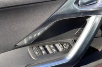 Bras essuie glace arriere PEUGEOT 2008 1