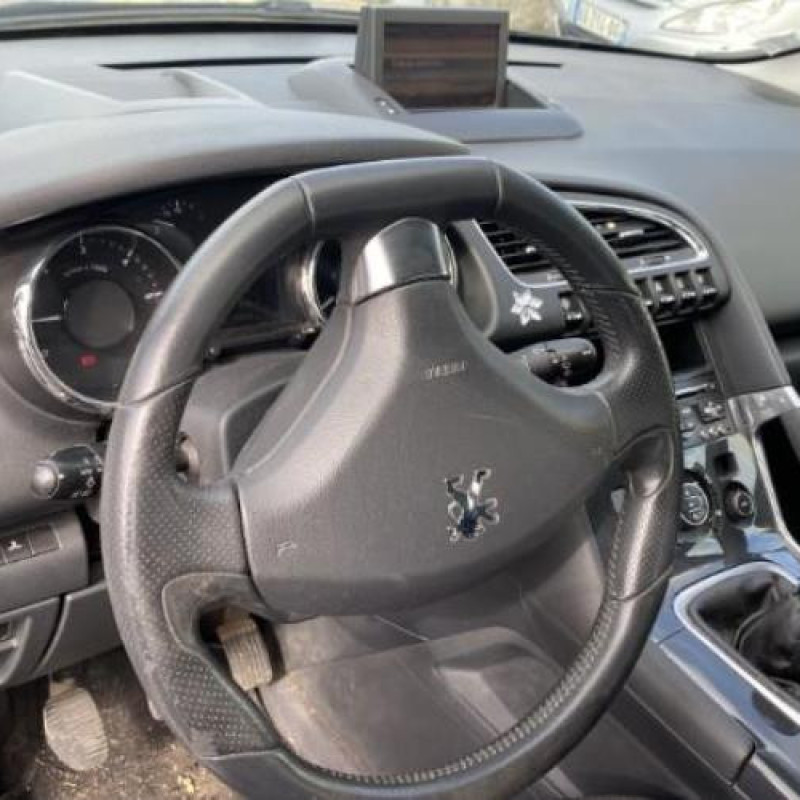 Feu arriere secondaire droit (feux) PEUGEOT 3008 1 Photo n°4