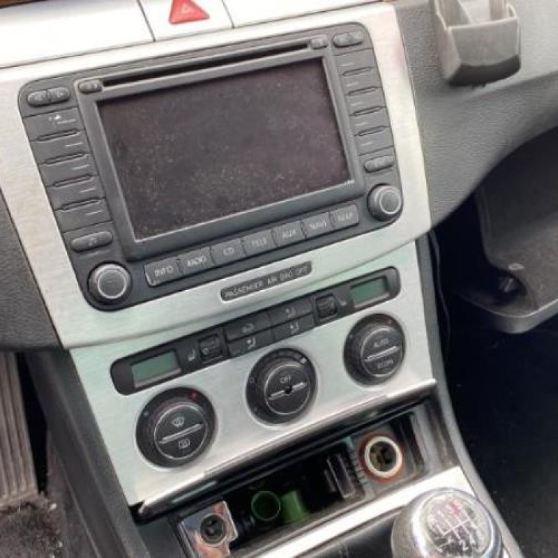 Porte arriere droit VOLKSWAGEN PASSAT 5 Photo n°16