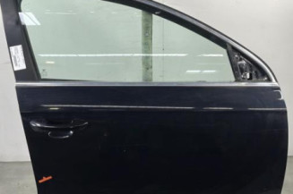 Porte avant droit VOLKSWAGEN PASSAT 5 Photo n°1
