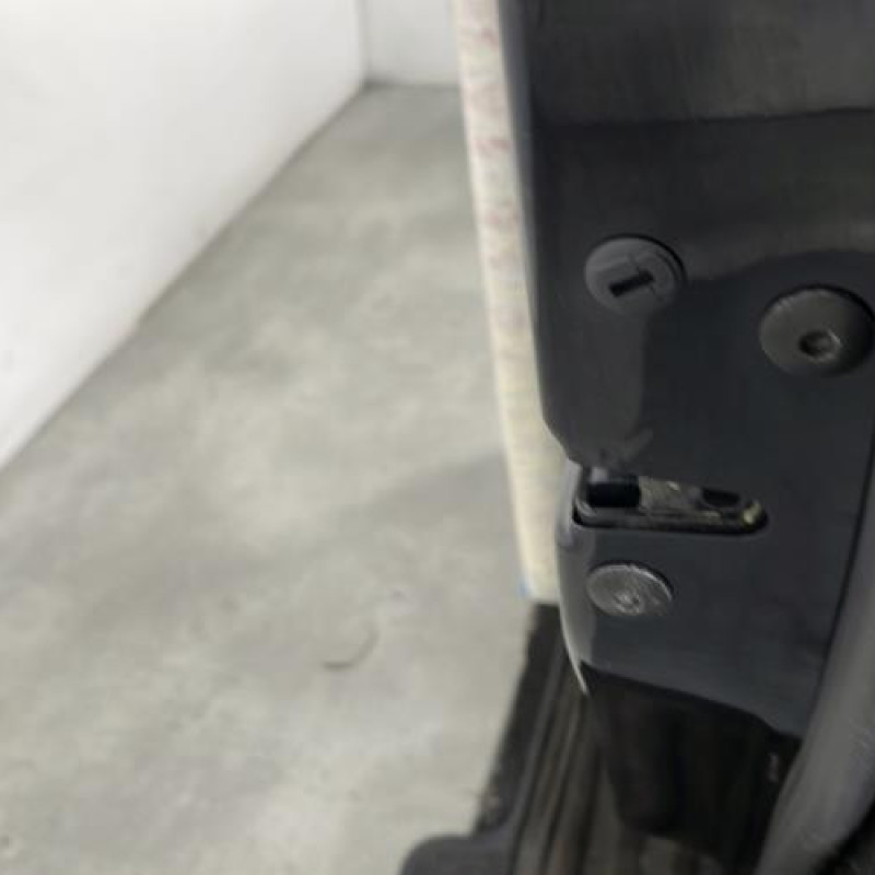 Porte avant droit VOLKSWAGEN PASSAT 5 Photo n°4