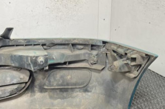 Pare choc avant PEUGEOT 106