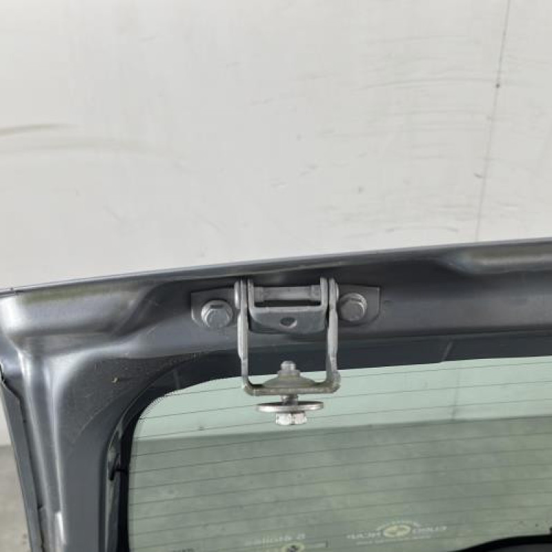 Malle/Hayon arriere FIAT GRANDE PUNTO Photo n°7