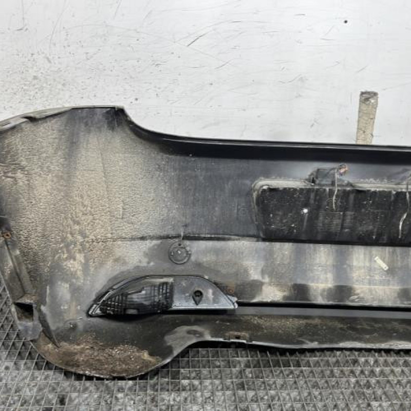 Pare choc arriere FIAT GRANDE PUNTO Photo n°6