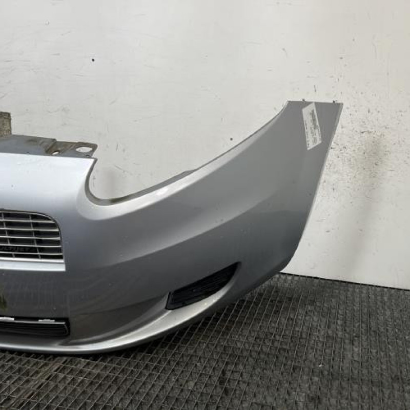Pare choc avant FIAT GRANDE PUNTO Photo n°3