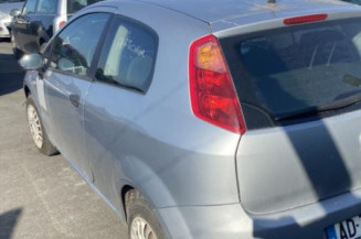 Pare choc avant FIAT GRANDE PUNTO