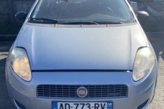 Pare choc avant FIAT GRANDE PUNTO