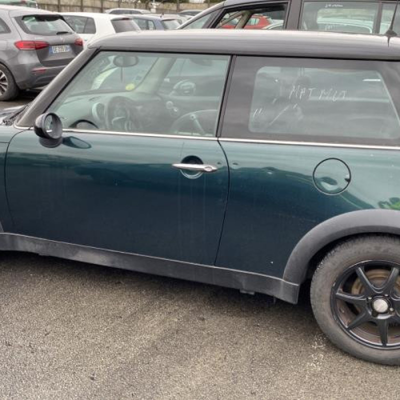 Pare choc arriere MINI MINI 1 R50/R53 Photo n°12