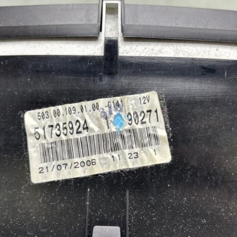 Compteur FIAT CROMA 2 Photo n°4
