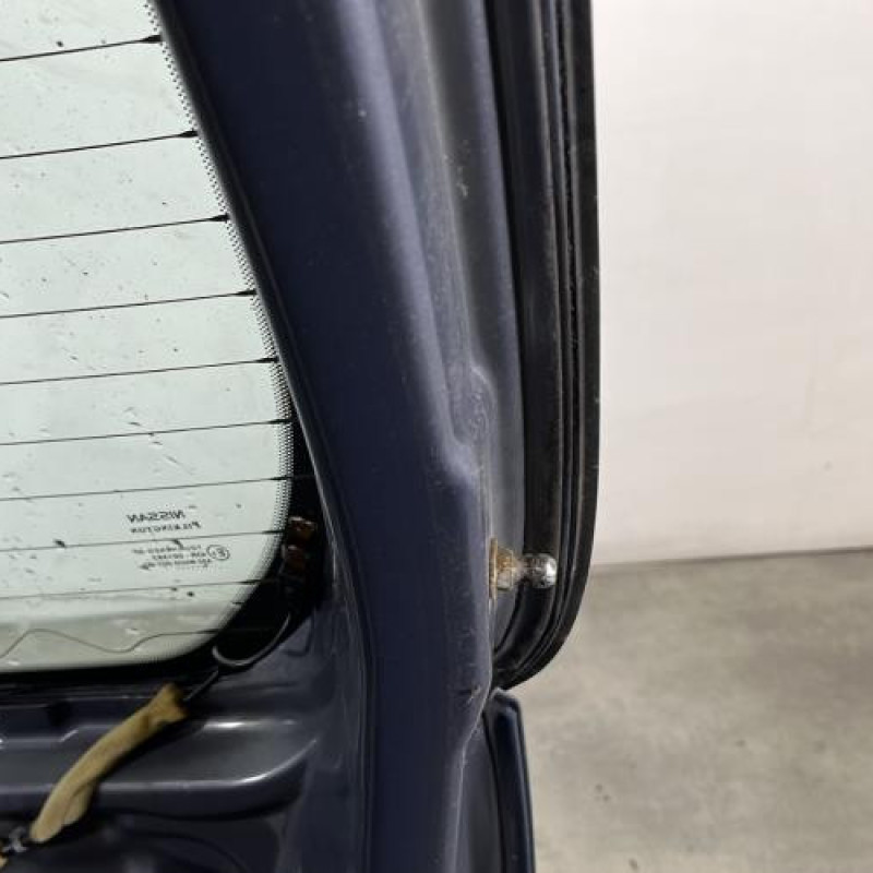 Malle/Hayon arriere NISSAN MICRA 3 Photo n°8