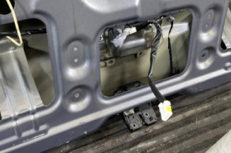 Malle/Hayon arriere NISSAN MICRA 3