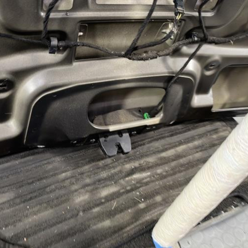 Malle/Hayon arriere PEUGEOT 307 Photo n°12