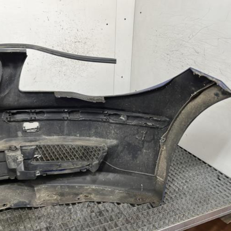 Pare choc avant BMW SERIE 1 E87 Photo n°7