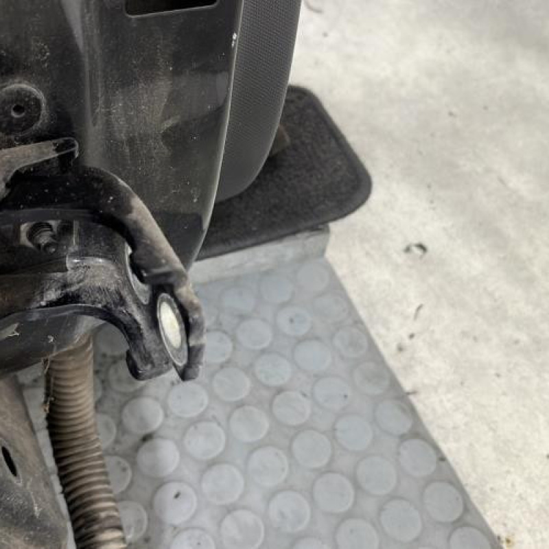 Porte arriere droit RENAULT CLIO 4 Photo n°6