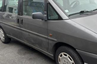 Optique avant principal gauche (feux)(phare) PEUGEOT 806