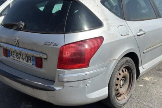 Pare choc arriere PEUGEOT 407