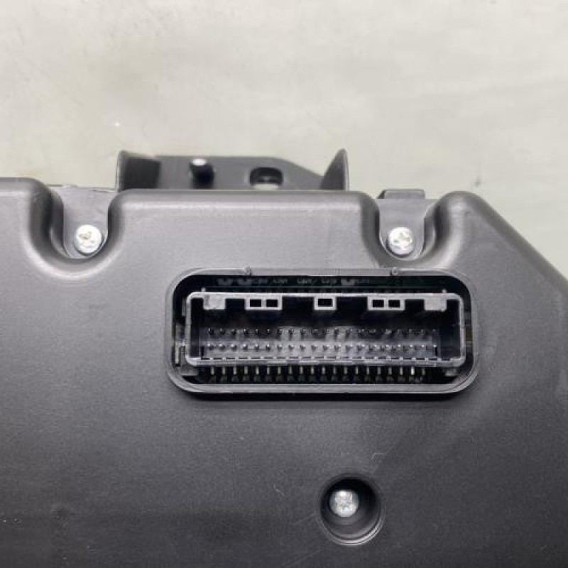 Compteur TOYOTA AVENSIS 3 Photo n°3