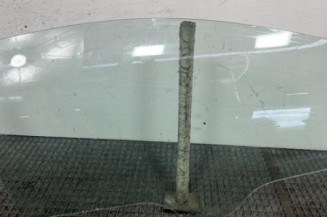 Vitre avant droit FIAT GRANDE PUNTO Photo n°1