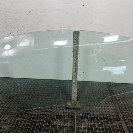 Vitre avant droit FIAT GRANDE PUNTO Photo n°1