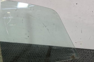Vitre avant droit FIAT GRANDE PUNTO