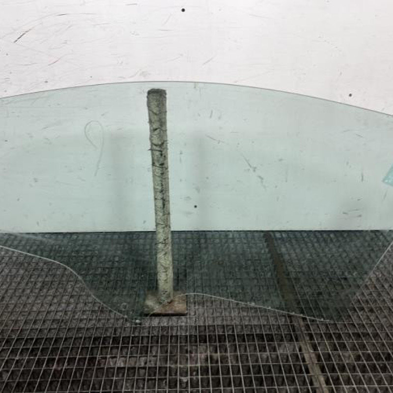 Vitre avant droit FIAT GRANDE PUNTO Photo n°4