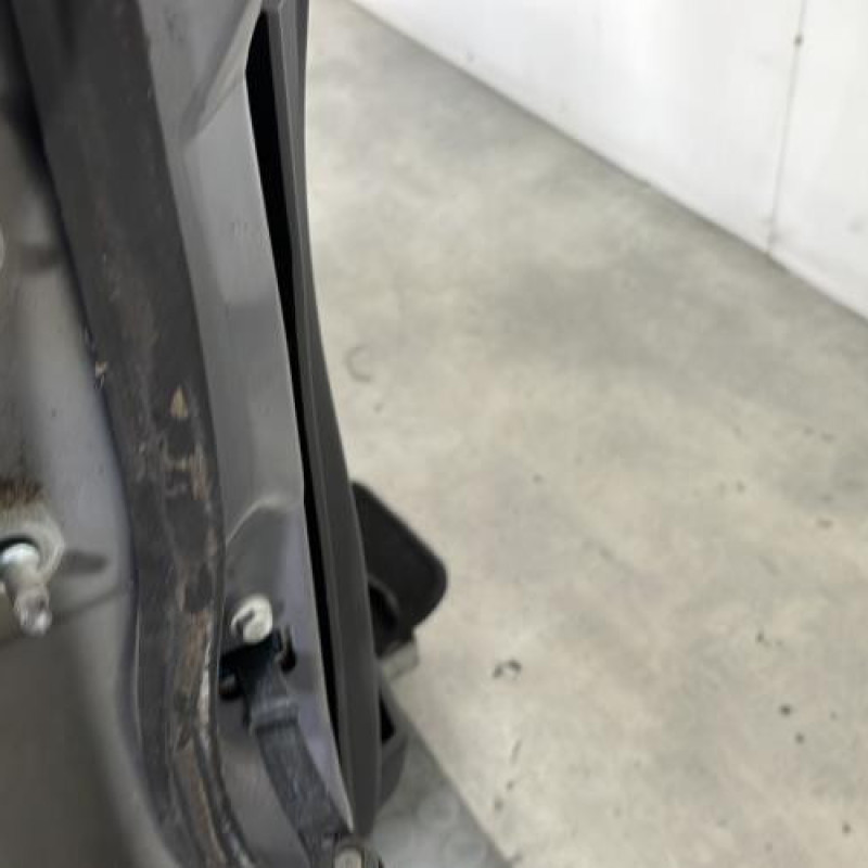 Porte avant droit NISSAN MICRA 3 Photo n°4