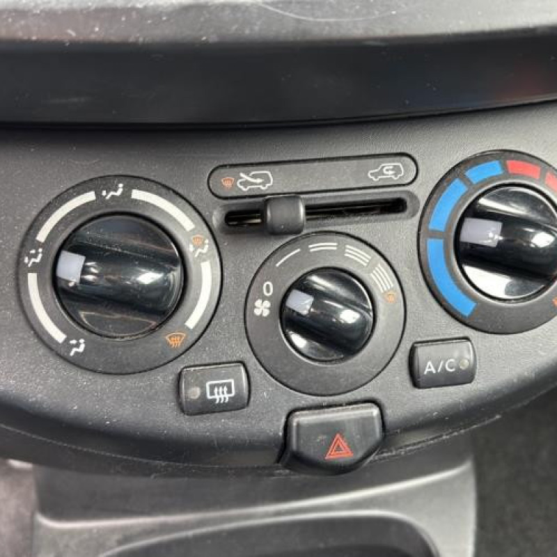 Porte avant droit NISSAN MICRA 3 Photo n°15