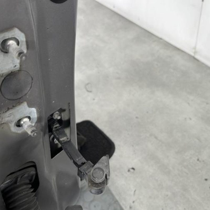 Porte avant droit RENAULT CLIO 4 Photo n°4