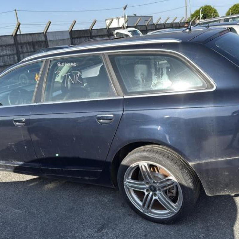 Anti brouillard gauche (feux) AUDI A6 3 Photo n°11