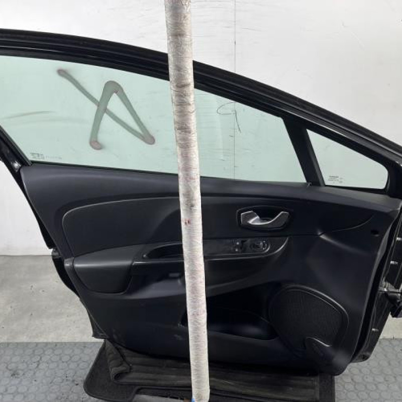 Porte avant gauche RENAULT CLIO 4 Photo n°7