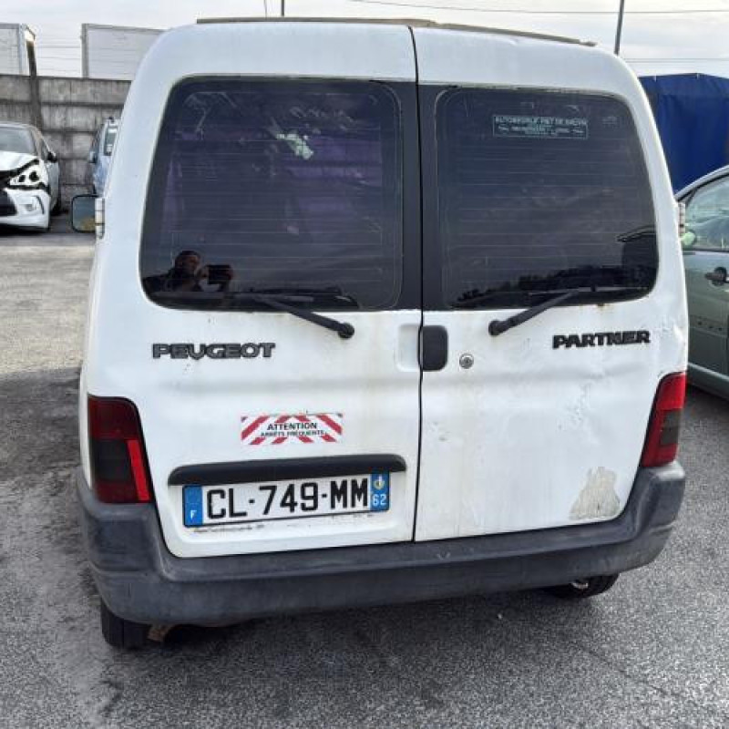 Porte avant gauche PEUGEOT PARTNER 1 Photo n°12