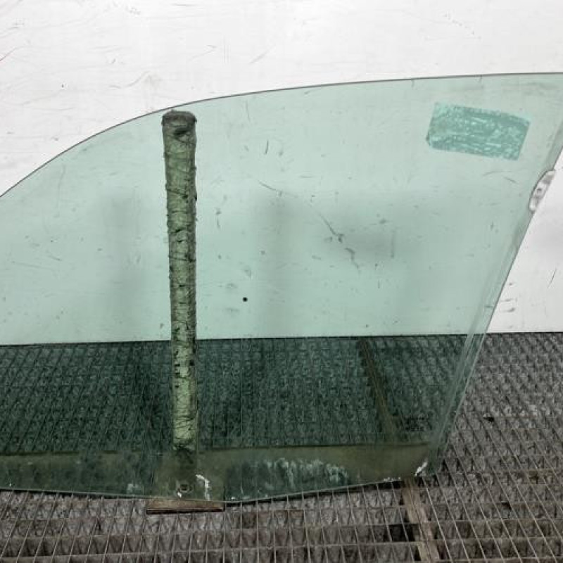 Vitre avant droit RENAULT CLIO 2 Photo n°4