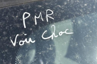 Vitre avant droit RENAULT CLIO 2