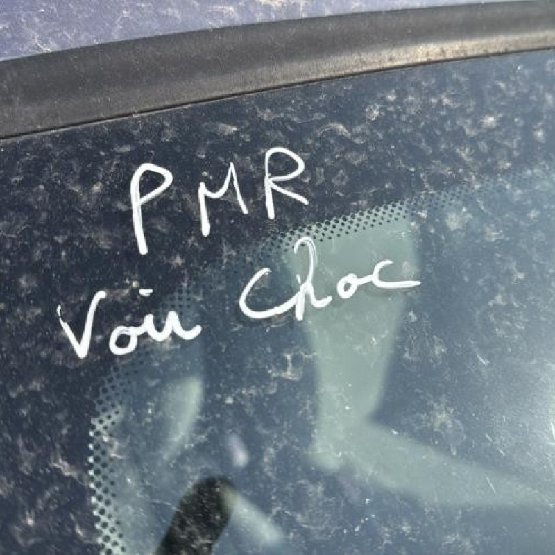 Vitre avant droit RENAULT CLIO 2 Photo n°14