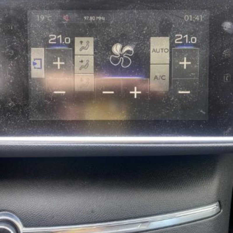 Boitier servitude moteur (BSM) PEUGEOT 308 2 Photo n°10