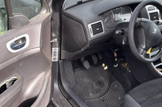 Boitier servitude moteur (BSM) PEUGEOT 307