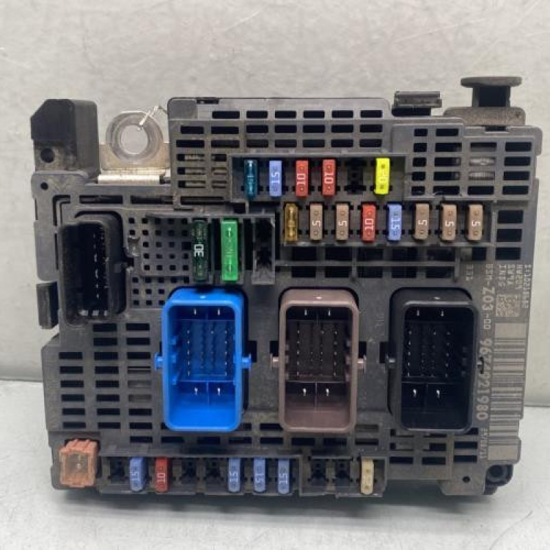 Boitier servitude moteur (BSM) PEUGEOT 508 1 Photo n°1