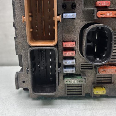 Boitier servitude moteur (BSM) PEUGEOT 307