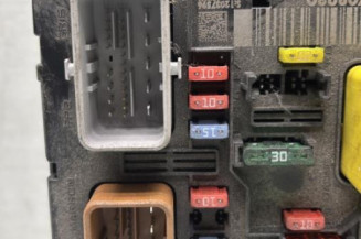 Boitier servitude moteur (BSM) PEUGEOT 307