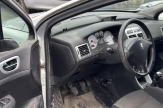 Boitier servitude moteur (BSM) PEUGEOT 307